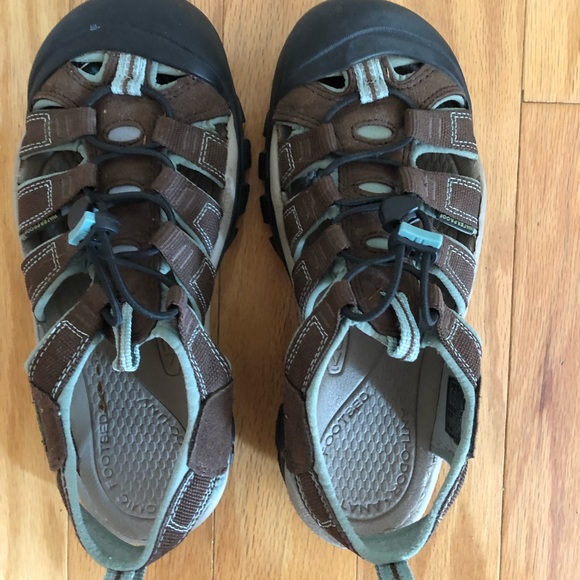 Keen Shoes - Keen women’s whisper sandal /sneaker